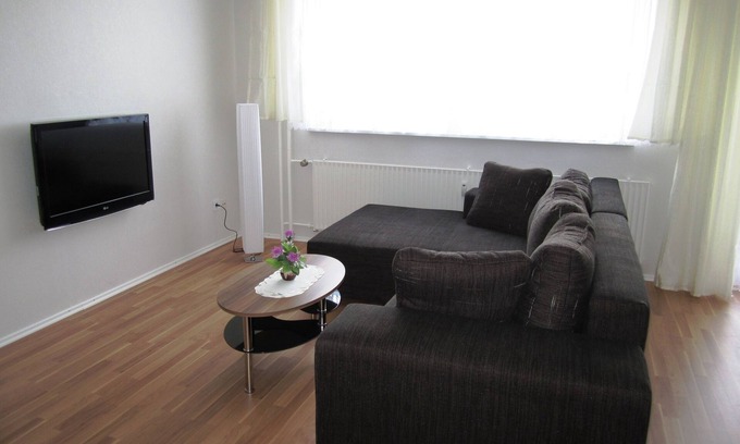 Moabit Apartment | Modern and quiet apartment right in the city center of Berlin