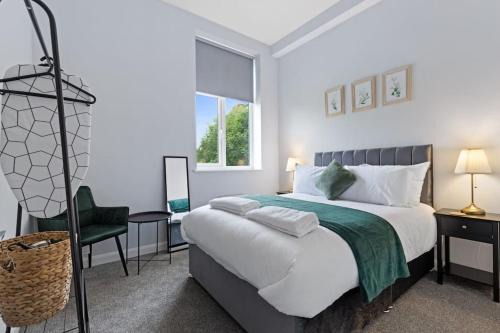 Mapperley Apartment | Modern Apartment Free Parking Double Bed Suite 5