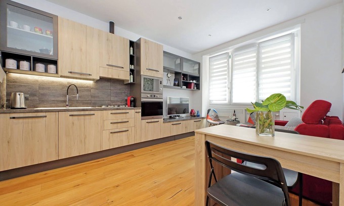 Tuscolano Apartment | Modern Apartment in Rome 200 meters from Metro Line Annn