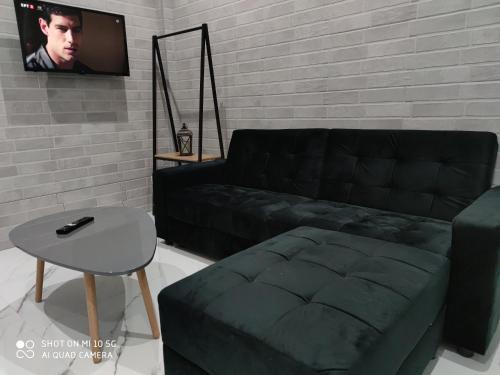 Agios Panteleimonas Apartment | Modern apartment with a huge terrace