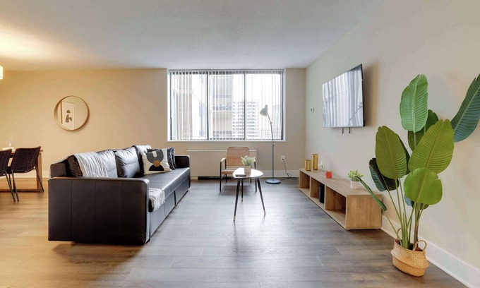 Crystal City Apartment | Modern Apt with Easy D.C. Access