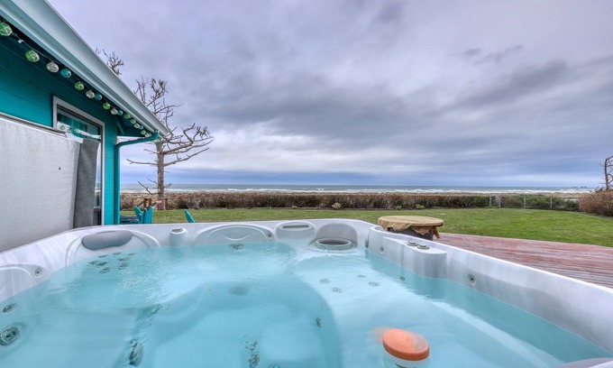 McKinleyville House | Modern Beach home w/Ocean Views, Private Hot Tub, Firepit, Gas Grill, & more