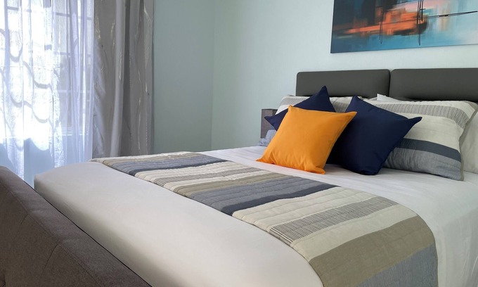 Montego Bay Apartment | Modern breezy beach apartment with sea view