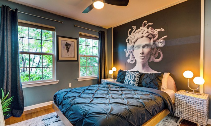 Graduate Hospital House | Modern-Chic Living in the Heart of Center City