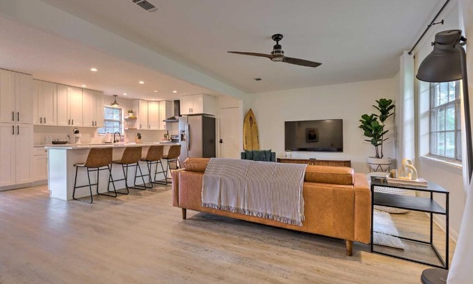 Brent House | Modern-Chic Pensacola Home with Spacious Yard!