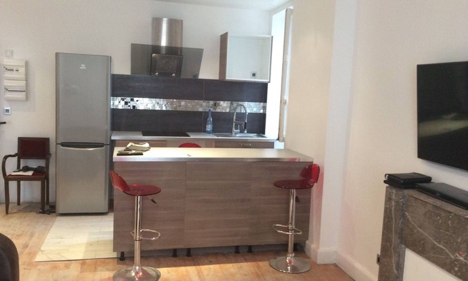 Condat Apartment | Modern, comfortable apartment