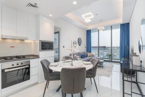 Al Barsha Apartment | Modern Comforts in Arjan - Chic 1Bedroom Apartment