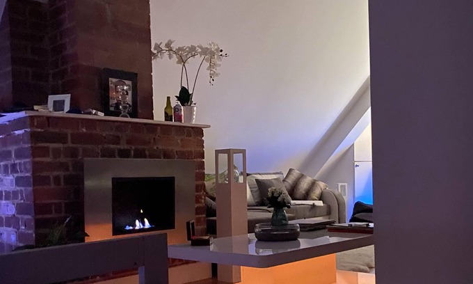 Dunstable Apartment | Modern Contemporary Luxury Small Medium
