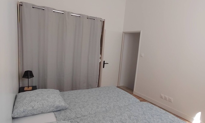 Saint-Jean-de-Vedas Apartment | Modern, cozy duplex in the city center. Close to the A9 and tramway!