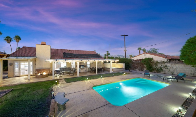Bermuda Dunes House | Modern Desert Home with Gorgeous Mountain Views