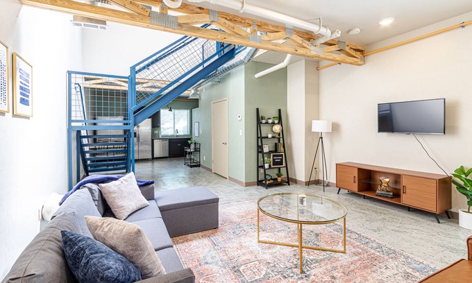 Central Oklahoma City Apartment | Modern Downtown OKC Loft with private balcony *Downtown OKC *OU MED