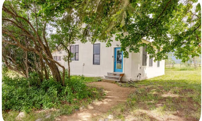 Arlee House | Modern Farmhouse: Heart of the Jocko Valley, 23 Minutes From Missoula