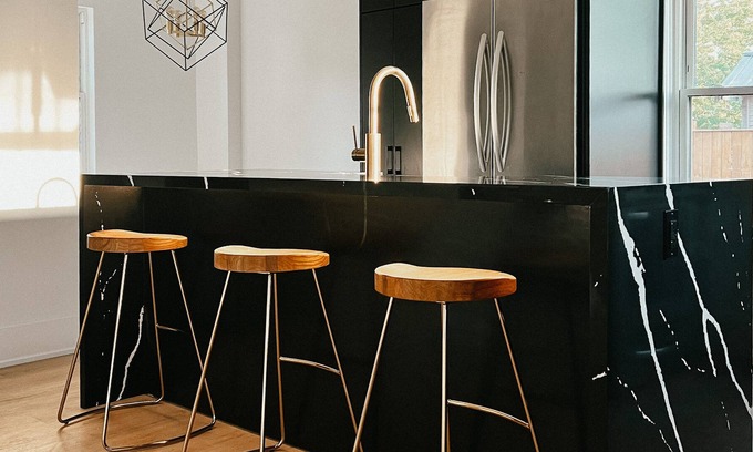 Stratford House | Modern Full Home steps from the Stratford Festival