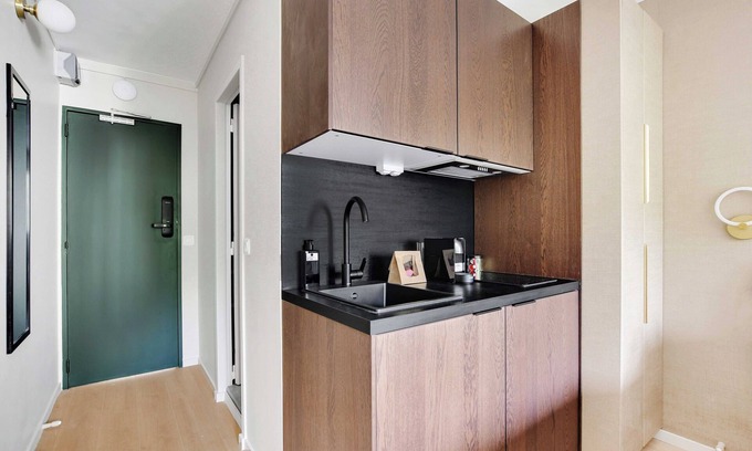 Meudon-la-Foret Apartment | Modern "green Suites" Residence - Meudon/velizy