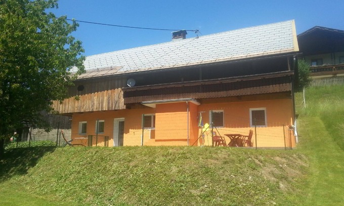 Hohenthurn House | Modern holiday house in a mountainous location near the Carinthian lakes landscape