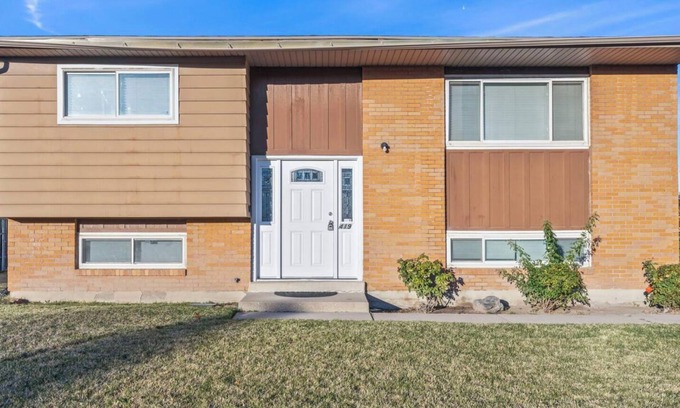 Salt Lake City House | Modern Home- near airport