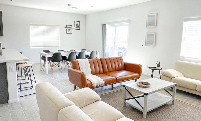 Desert Hot Springs House | Modern Home in Coachella Valley (sleeps 8-10)