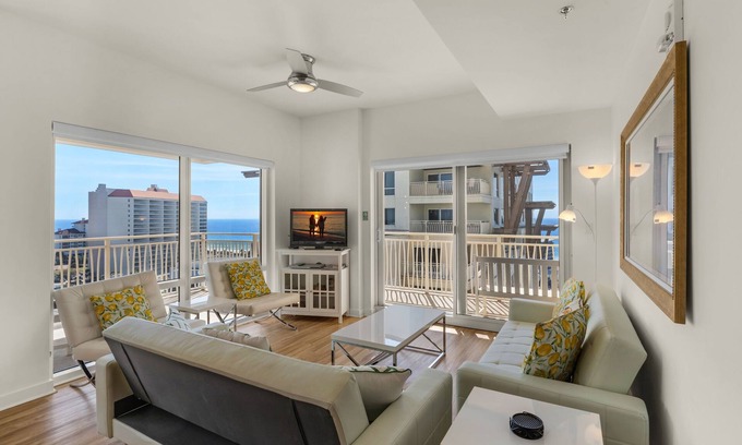 Sandestin Condo | 💮Modern I Beachside in Sandestin G&B I Pool I Gulf View I 1BR Luau I 7103💮