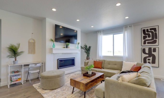 Lake Point House | Modern Lake Point Home - 1 Mi to Great Salt Lake!