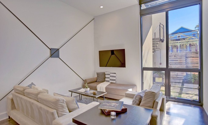 Faubourg Marigny Condo | Modern Marvel 2 blocks from French Quarter & Frenchmen