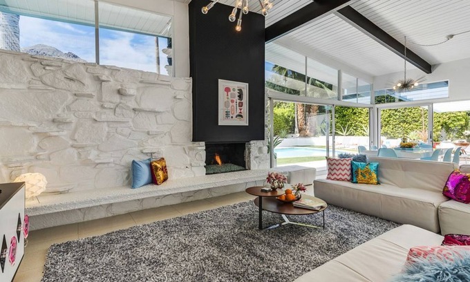 Vista Las Palmas House | Modern Mid-Century in Vista Las Palmas. Perfect for families. Dogs ok