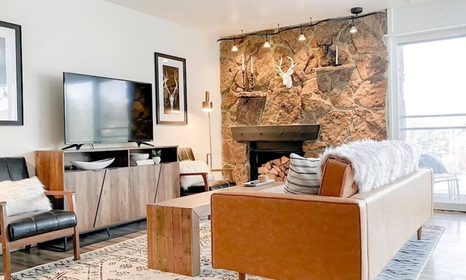 Steamboat Springs Condo | Modern Mountainside Chalet