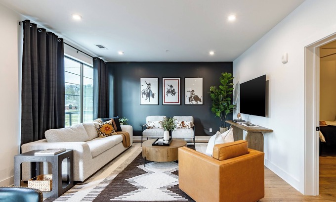 Nashville House | Modern New Build Minutes from Midtown, Dining & Live Music | The Heights