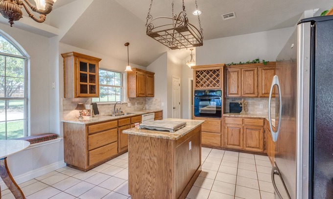 Norman House | Modern Open 4 Bedroom!