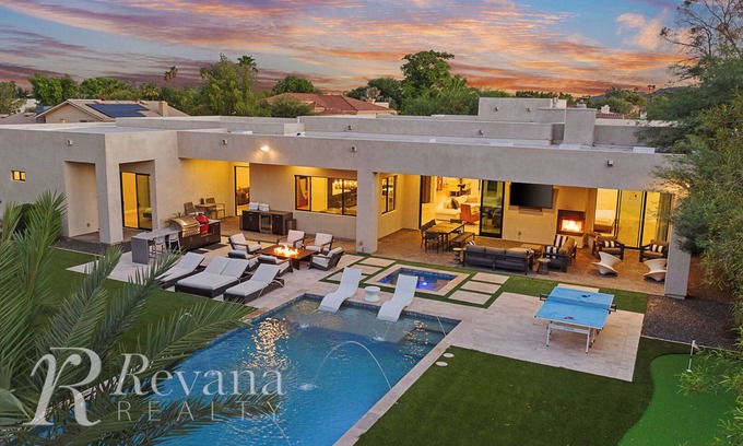 Tierra Feliz North House | Modern PV Estate - 6BR Luxury Retreat w/Pool, Spa & Designer Interiors