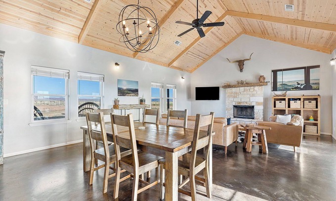 Alpine Other | Modern Ranch Retreat with Pool & Mountain Views near Alpine, TX