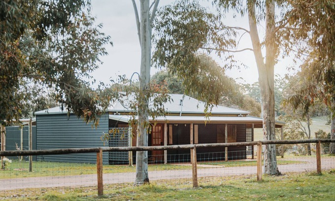 Scotsdale Cottage | Modern renovated cottage with gorgeous rural views 15 mins from Denmark town