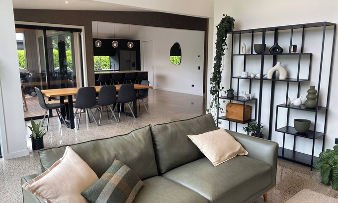 Lynmore House | Modern Retreat in Lynmore, Rotorua