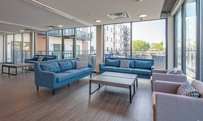Historic Southwest Apartment | Modern Urban Loft - Close to Mayo Clinic, Free Parking!