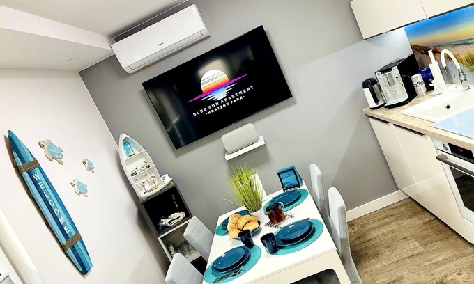 Dziwnowek House | Modern vacation home just 250m from the beach with private garden