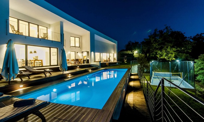 Bokordici Villa | Modern villa with heated pool, whirlpool, volleyball court and mini football