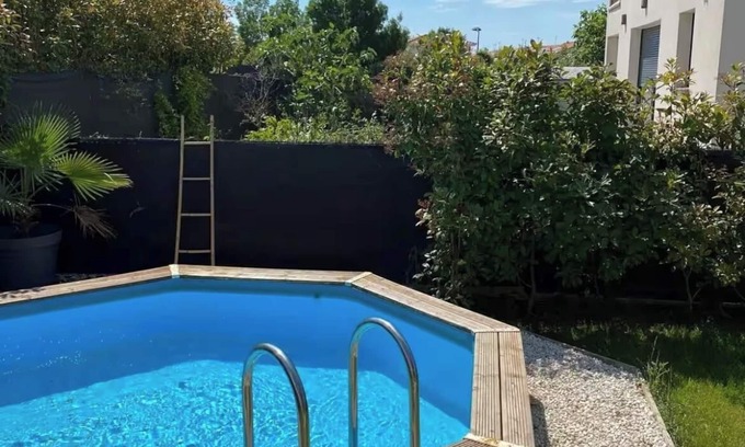 Aimargues House | Modern villa with pool