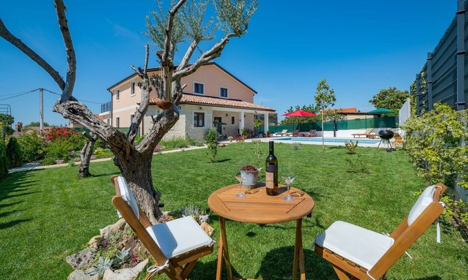 Nova Vas Villa | Modern Villa with Private Pool and Family-Friendly Features in Nova Vas