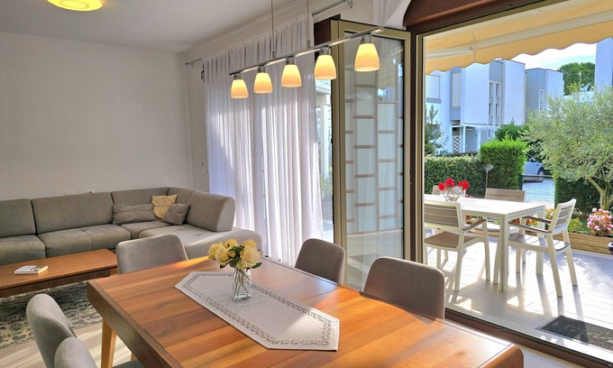 Ishem Villa | Modern Villas in Perla Resort 221