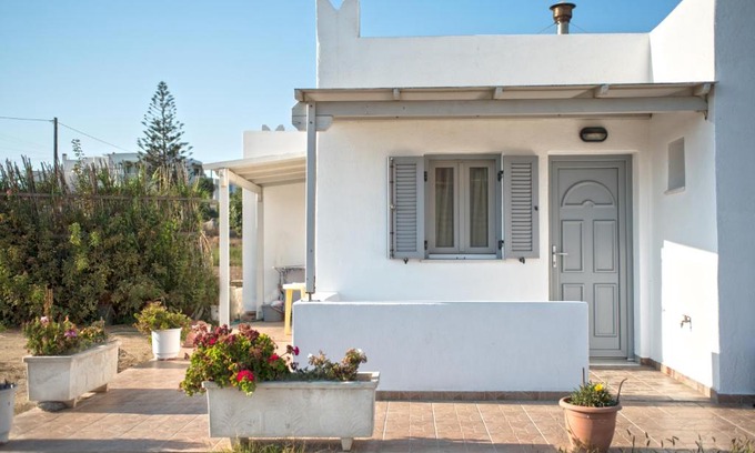 Stelida Apartment | Molos Studios