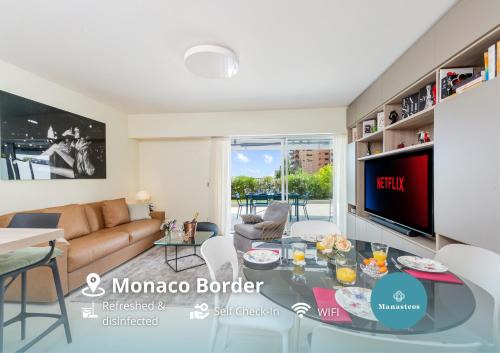 Roquebrune-Cap-Martin Apartment | Monaco - Terrasse vue mer - Piscine - Parking - DR