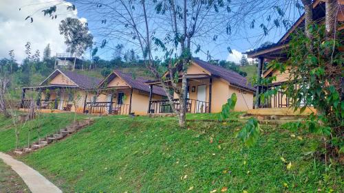 Huai Makhuea Som House | Mong Homestay Resort