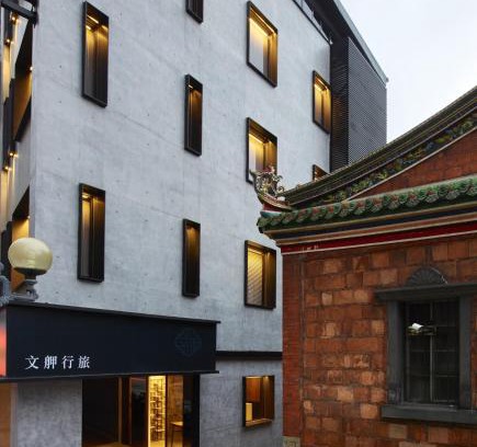 Wanhua Hotel | Monka Hotel