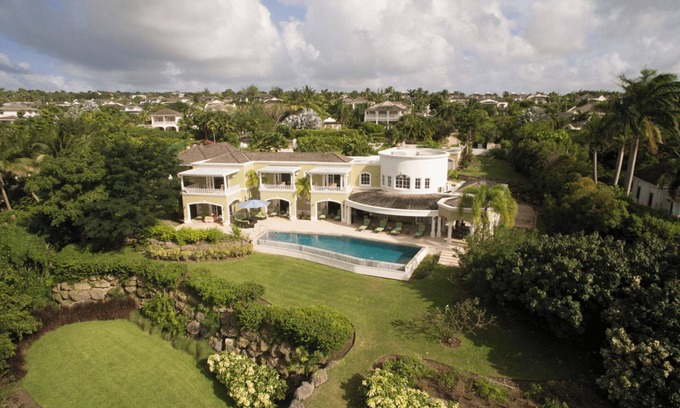 Merlin Bay Villa | Monkey Hill - Luxury Celebration Villa with Private Pool & Chef