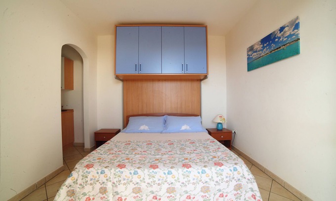 Torre Mozza Apartment | Mono P/P Aphrodite 13D