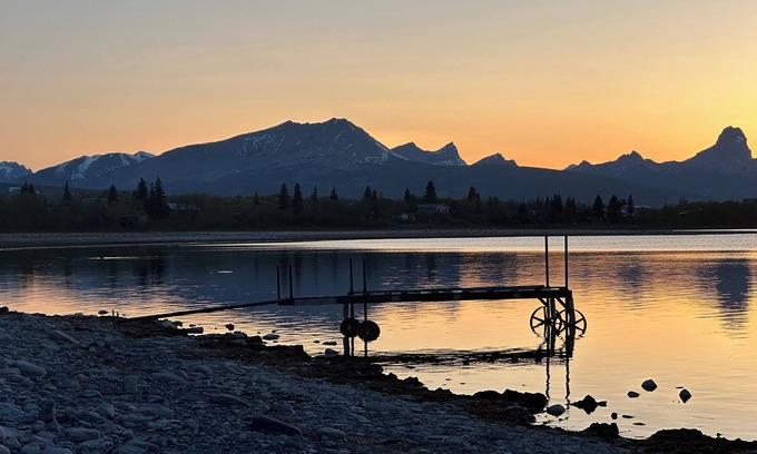 Babb House | Montana Moon RV #2 on the Lake