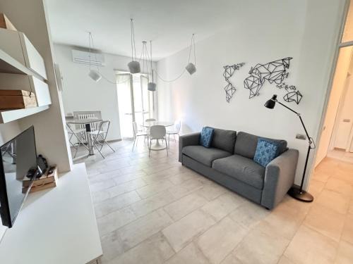 La Fontana Apartment | Monte Cristallo Suite - Isola and Central Station