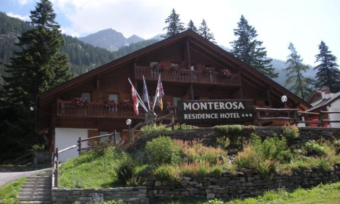 Staffa Apartment | Monterosa Residence Hotel