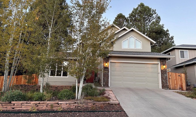 Ponderosa Trails House | Monthly Family Friendly Mountain Escape