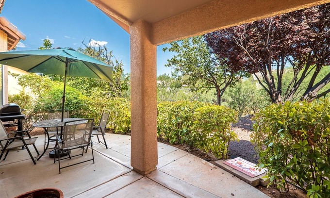 Verde Santa Fe House | Monthly Property! Community Pool & Hot Tub! Great Cornville Location! Cedar