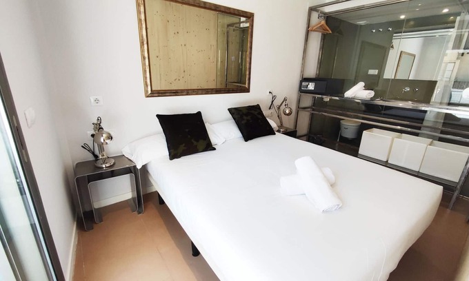 Sant Gervasi Apartment | Monthly rentals for lovely Sant Gervasi apartment